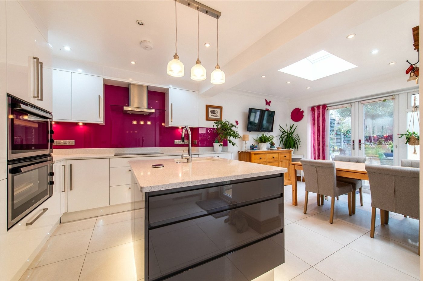 3 bedroom house for sale in Rochester | Robinson Michael & Jackson