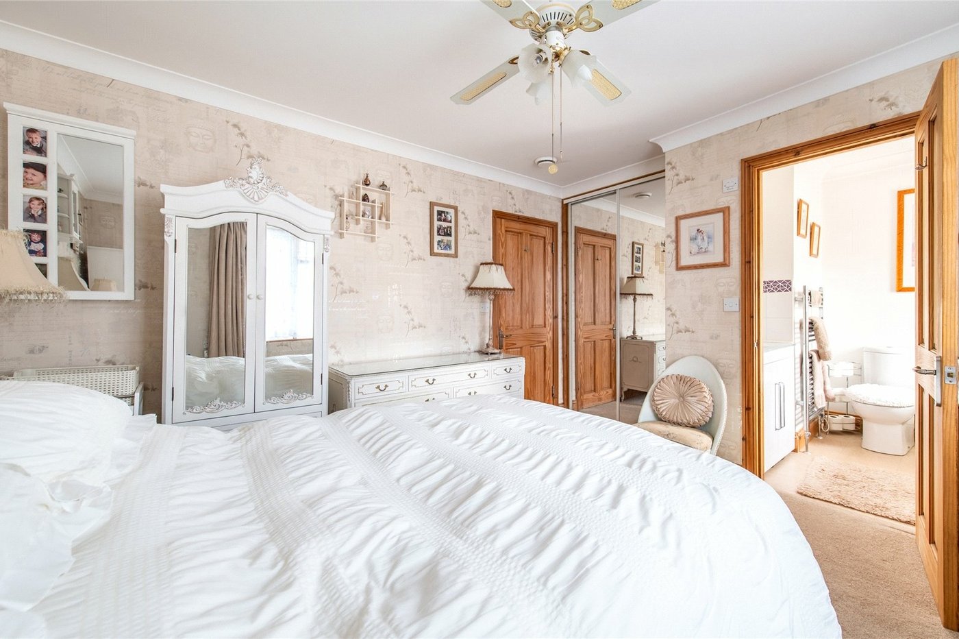 3 bedroom house for sale in Rochester | Robinson Michael & Jackson