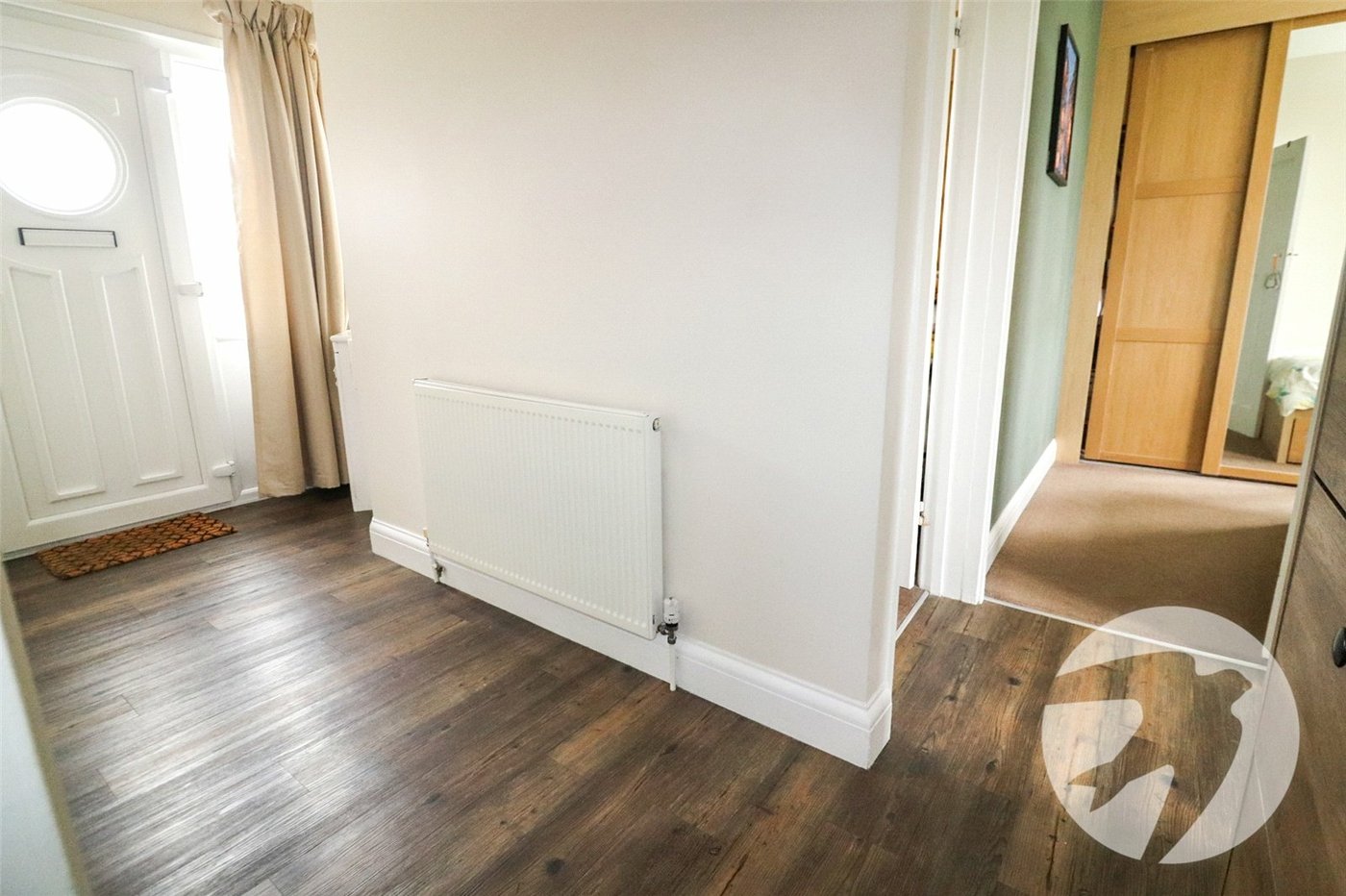 3 bedroom bungalow for sale in Barnehurst | Robinson Jackson