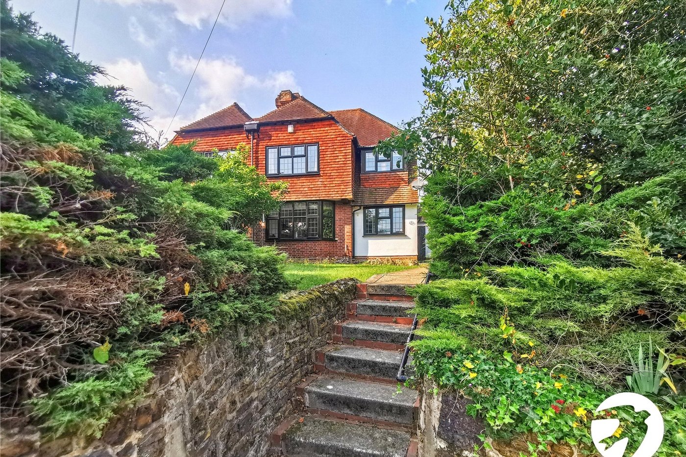 4 bedroom house for sale in Swanley Village | Robinson Jackson