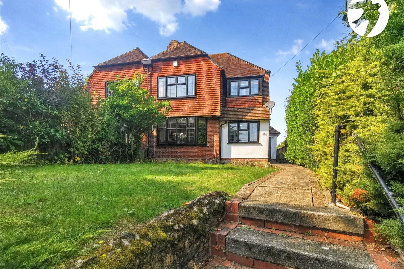 4 bedroom house for sale in Swanley Village | Robinson Jackson
