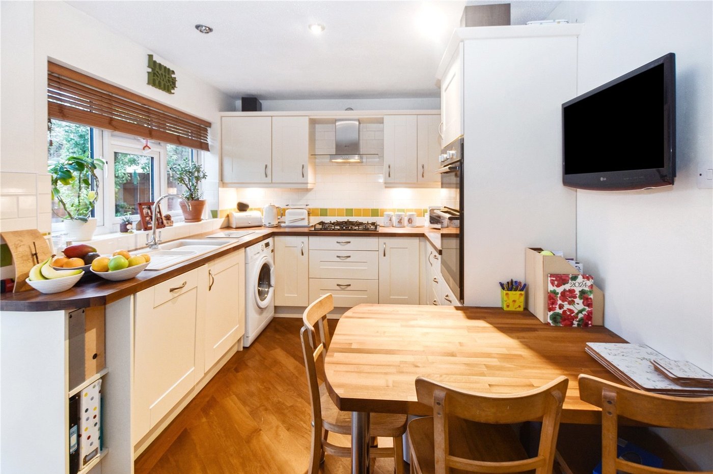 house for sale in Bexley, DA5 Robinson Jackson