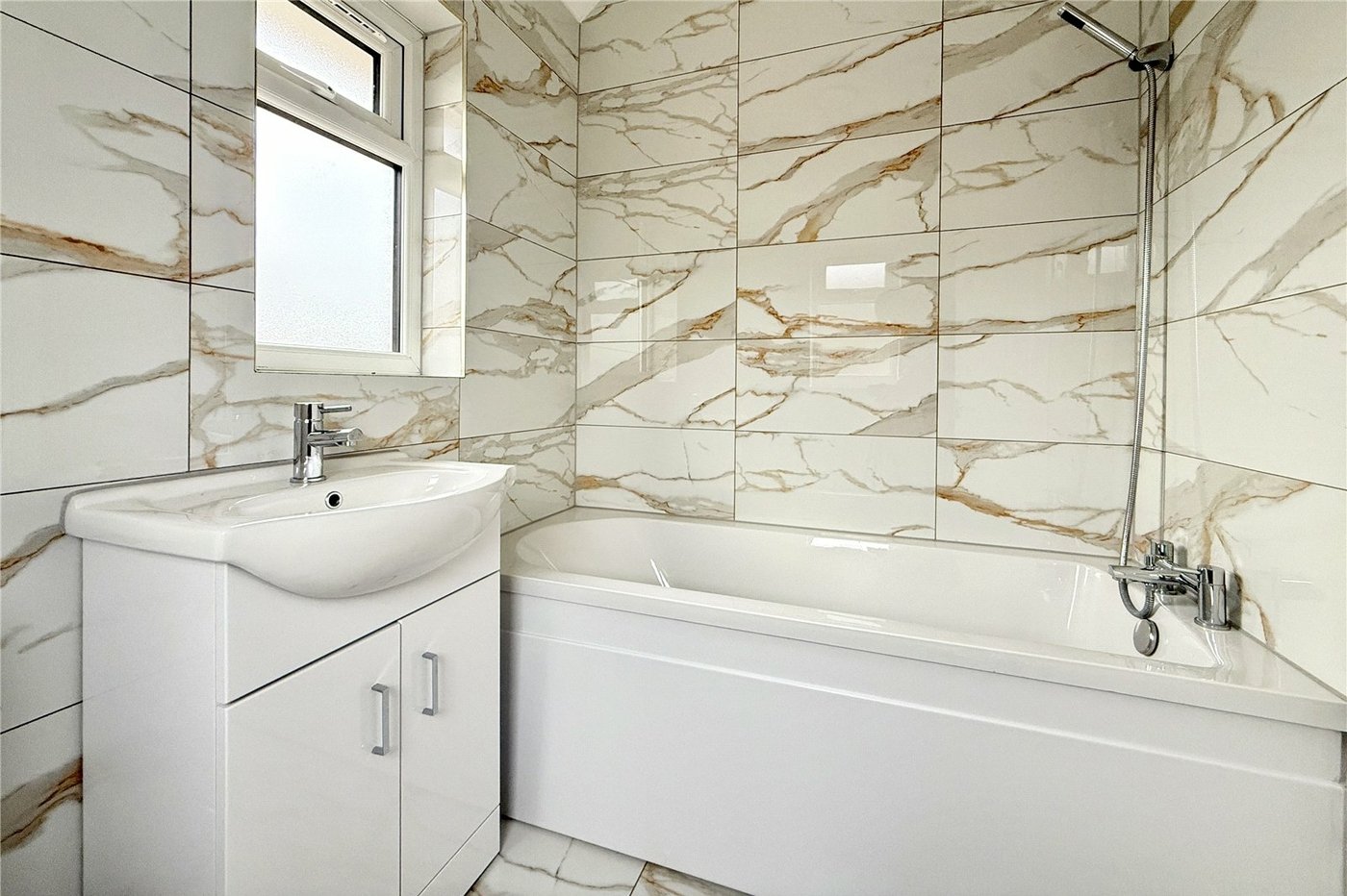 2 bedroom house for sale in Farningham | Robinson Jackson