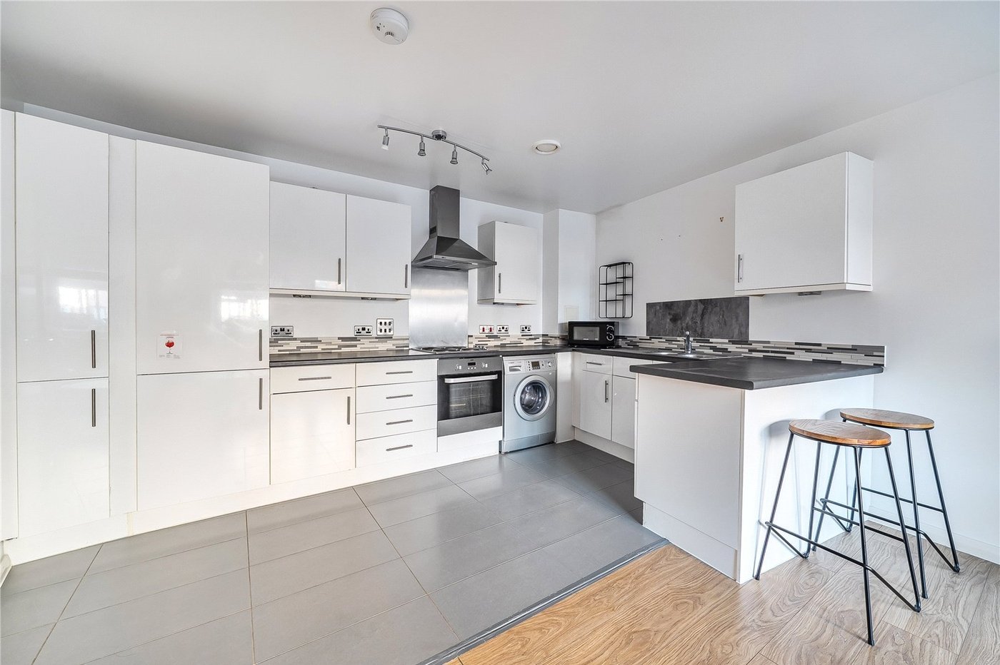 1 bedroom property for sale in London | Robinson Jackson