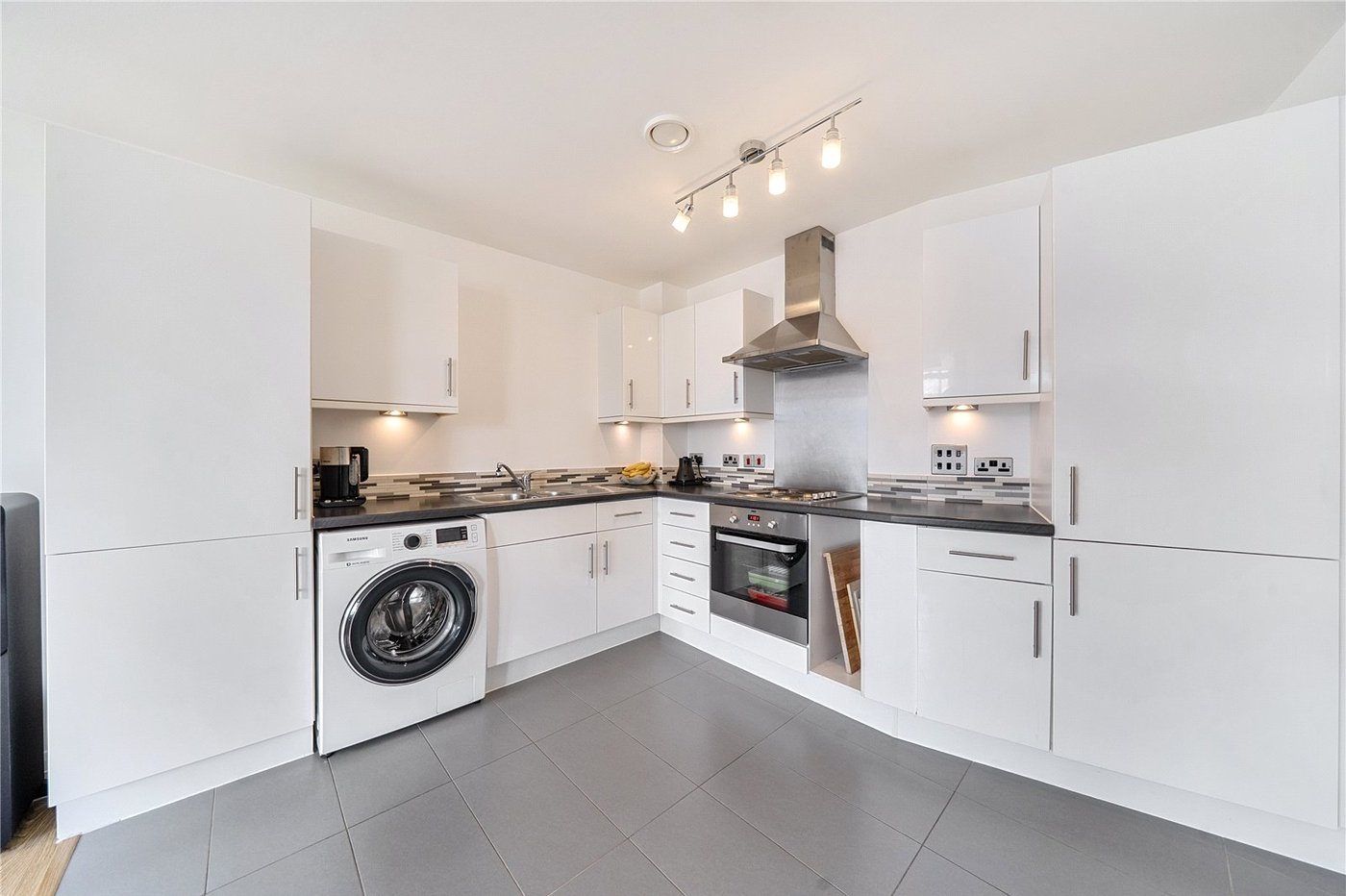 1 bedroom property for sale in Sydenham | Robinson Jackson
