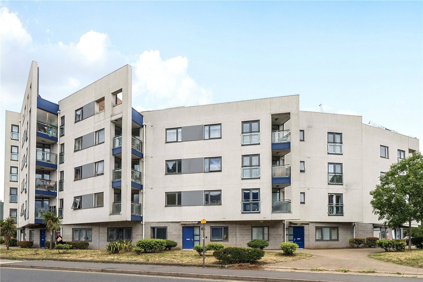 1 bedroom property for sale in Sydenham | Robinson Jackson