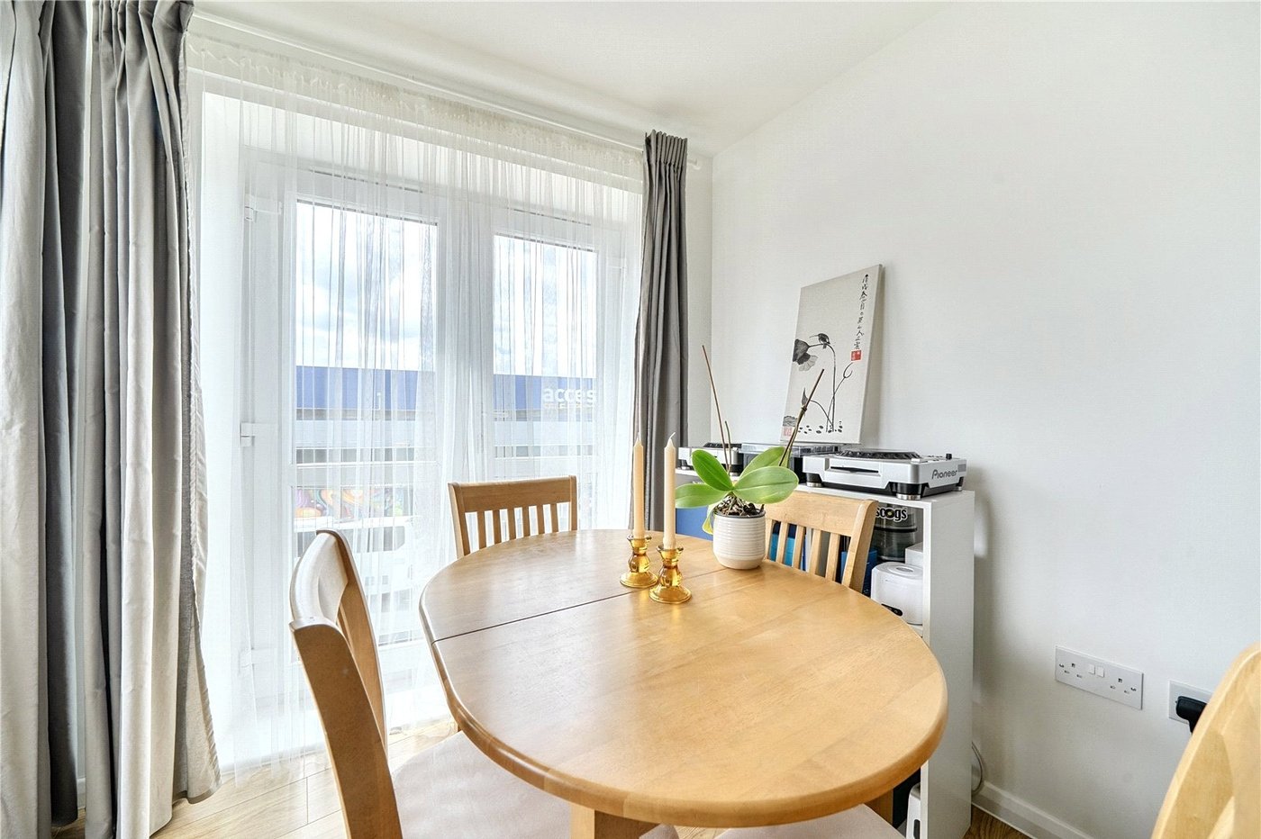1 bedroom property for sale in Sydenham | Robinson Jackson