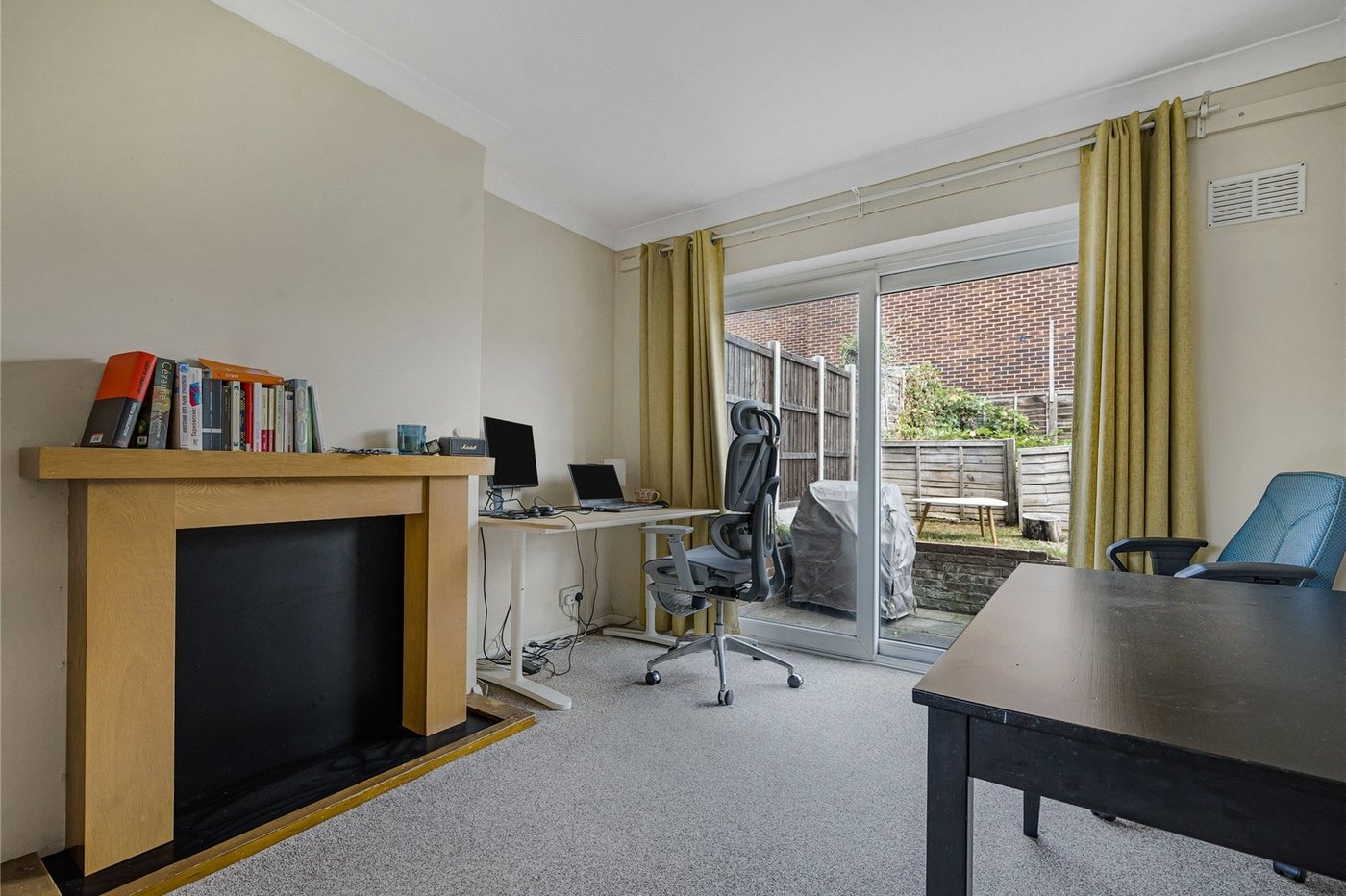 2 bedroom property for sale in Welling | Robinson Jackson