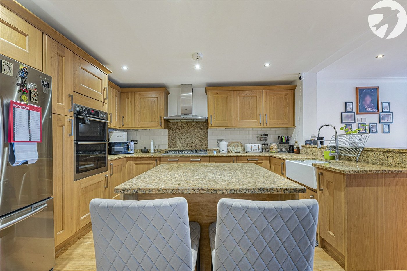 4 bedroom house for sale in London | Robinson Jackson