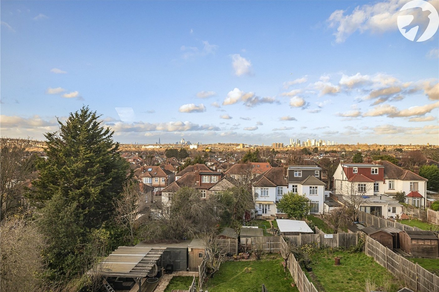 4 bedroom house for sale in London | Robinson Jackson