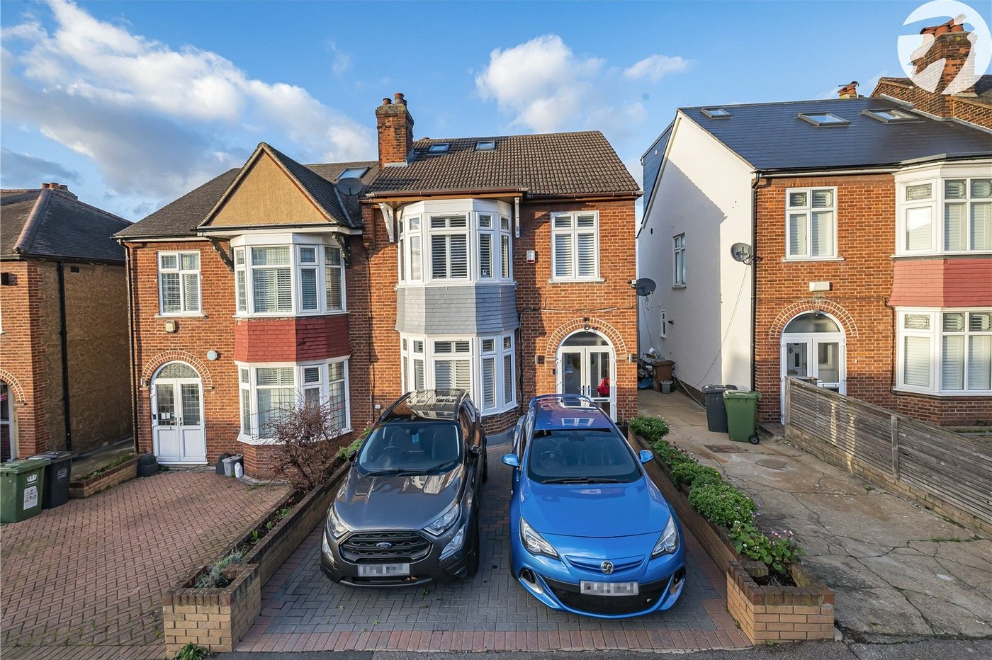 4 bedroom house for sale in London | Robinson Jackson