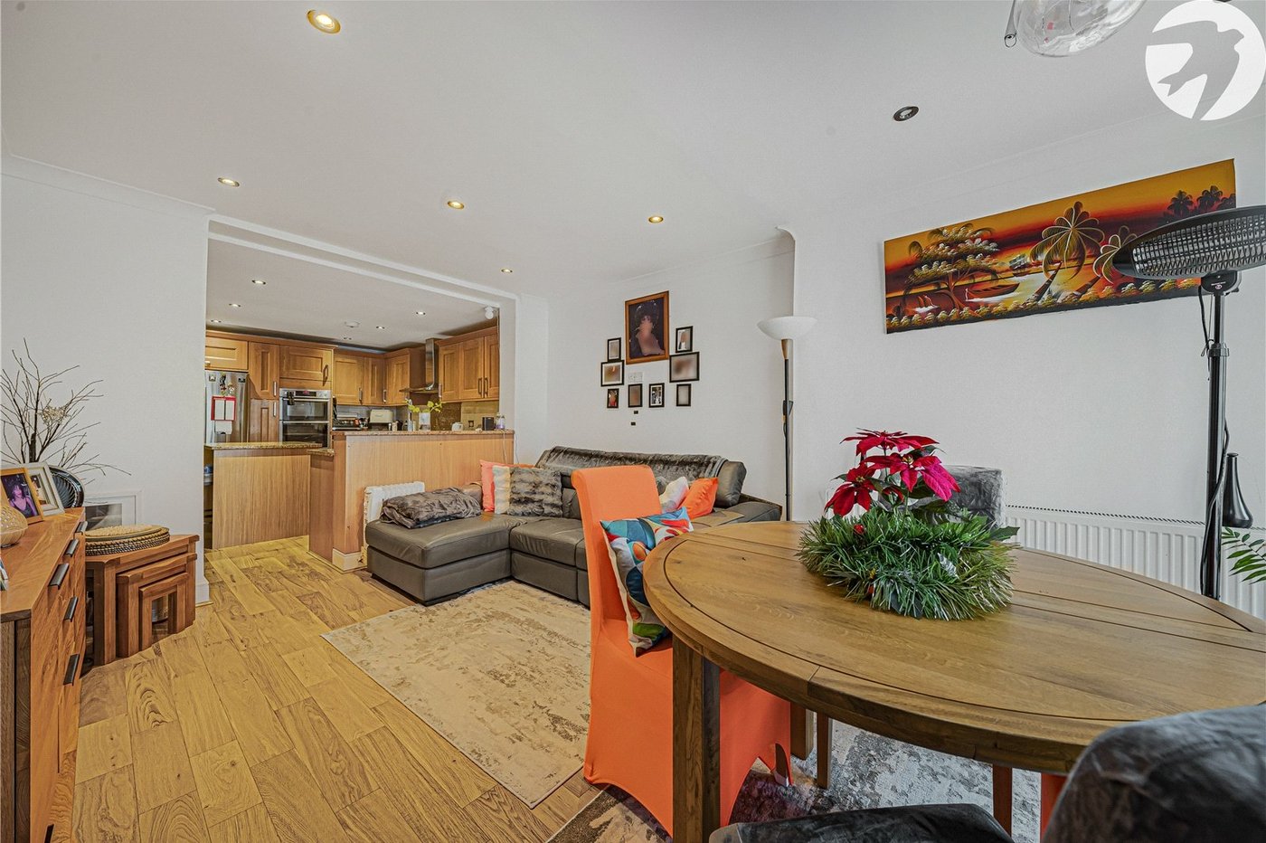 4 bedroom house for sale in London | Robinson Jackson