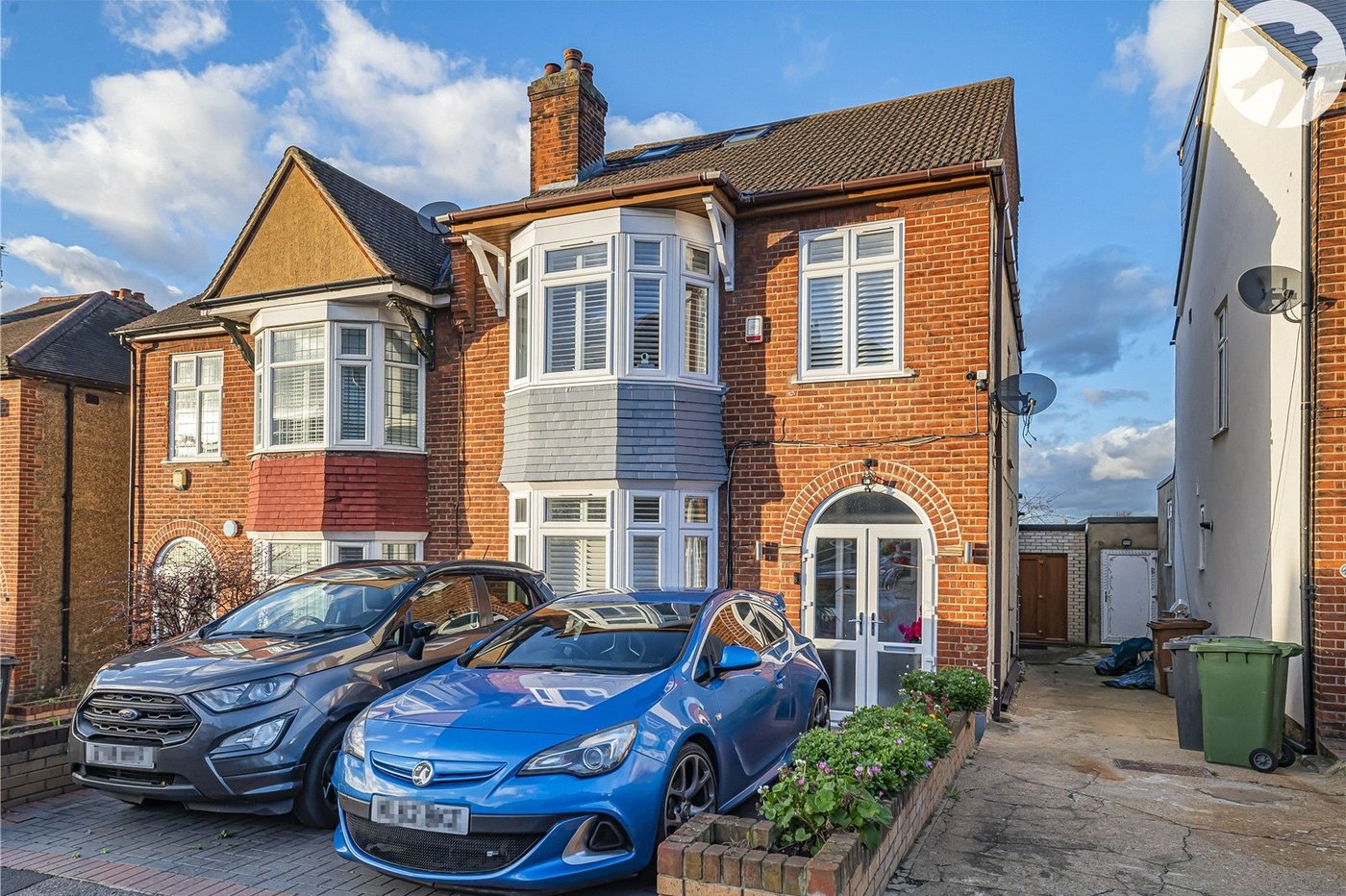 4 bedroom house for sale in London | Robinson Jackson