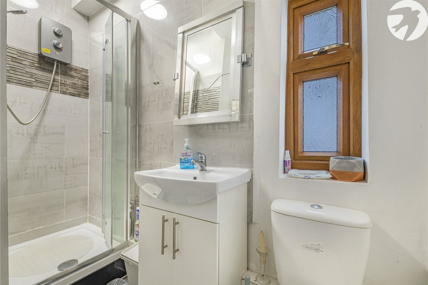 4 bedroom house for sale in London | Robinson Jackson