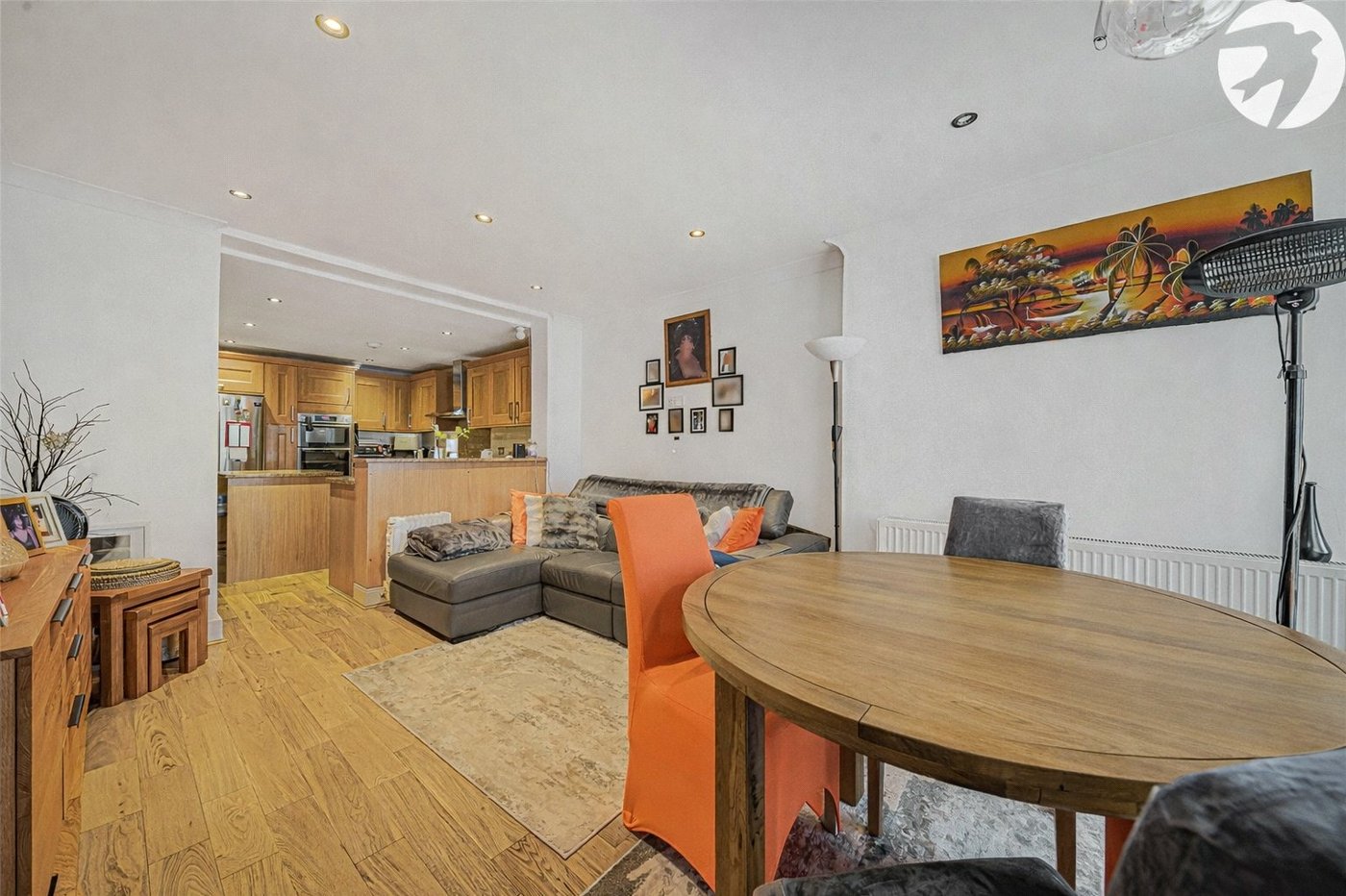 4 bedroom house for sale in London | Robinson Jackson