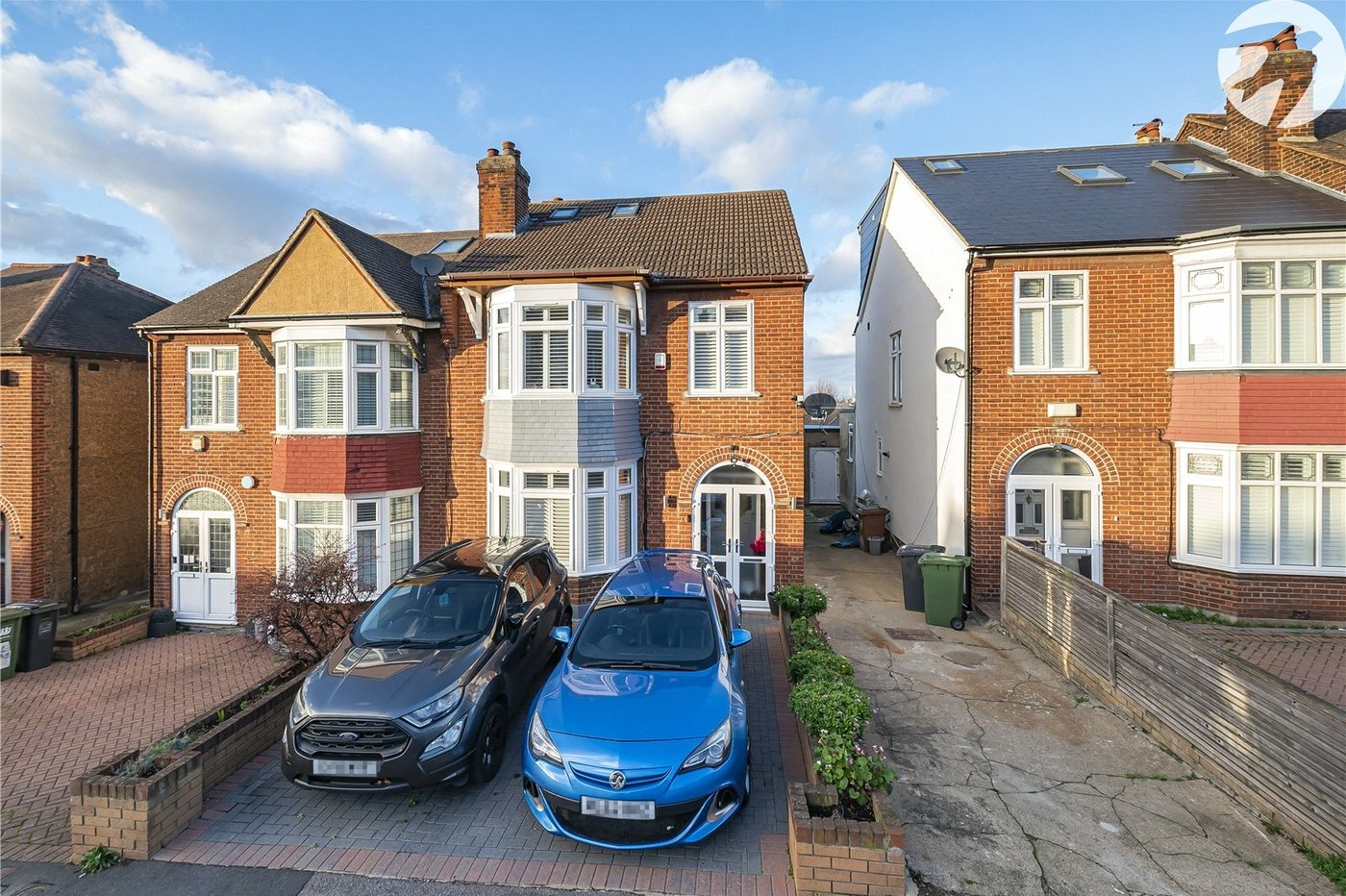 4 bedroom house for sale in London | Robinson Jackson