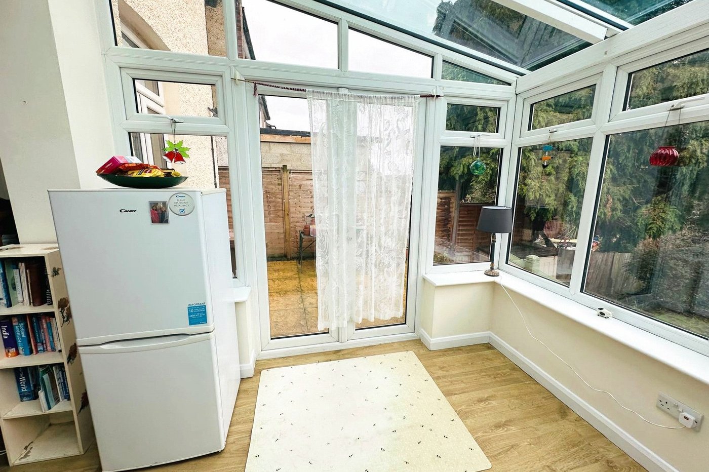 3 bedroom house for sale in London | Robinson Jackson