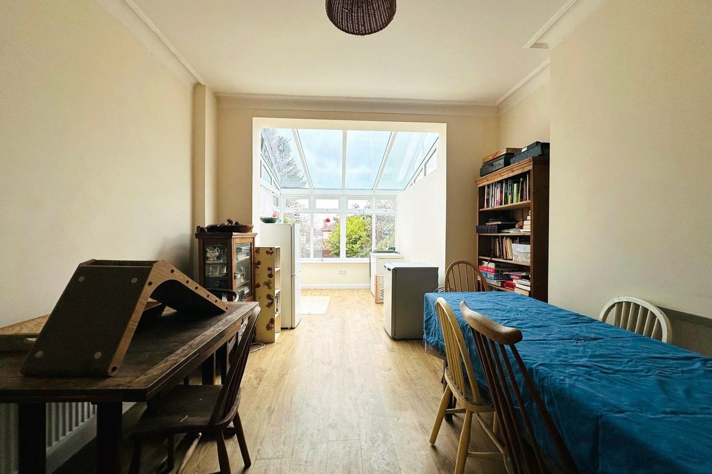 3 bedroom house for sale in London | Robinson Jackson