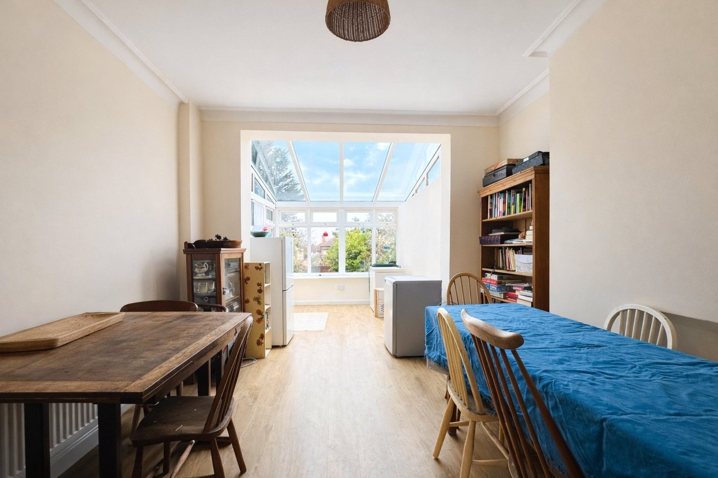 3 bedroom house for sale in London | Robinson Jackson