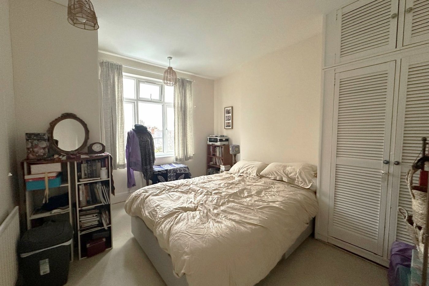 3 bedroom house for sale in London | Robinson Jackson