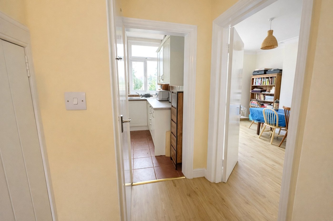 3 bedroom house for sale in London | Robinson Jackson