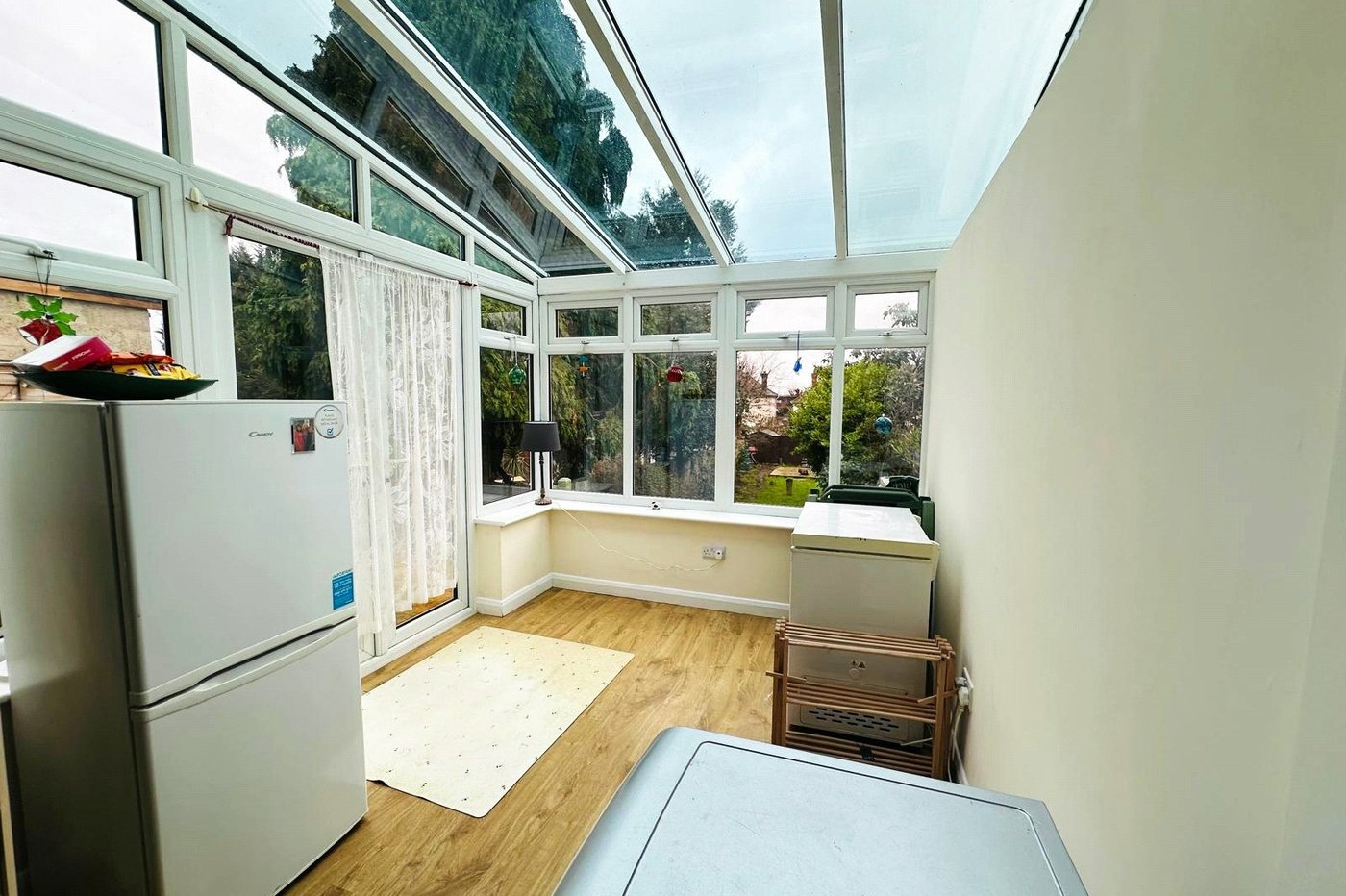 3 bedroom house for sale in London | Robinson Jackson