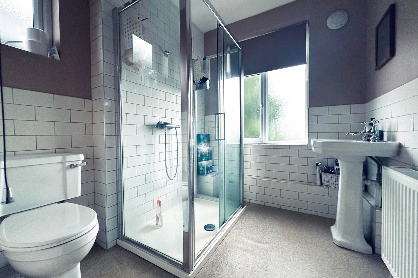 3 bedroom house for sale in London | Robinson Jackson