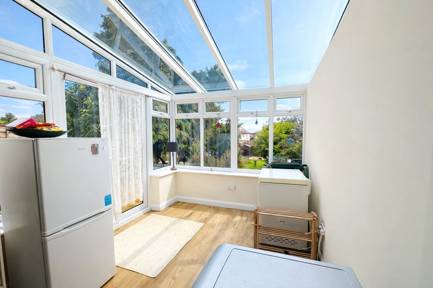 3 bedroom house for sale in London | Robinson Jackson