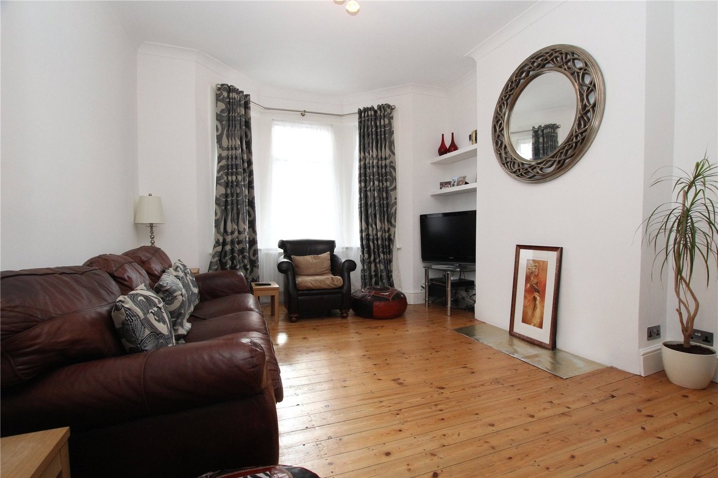 3 bedroom house for sale in Plumstead | Robinson Jackson