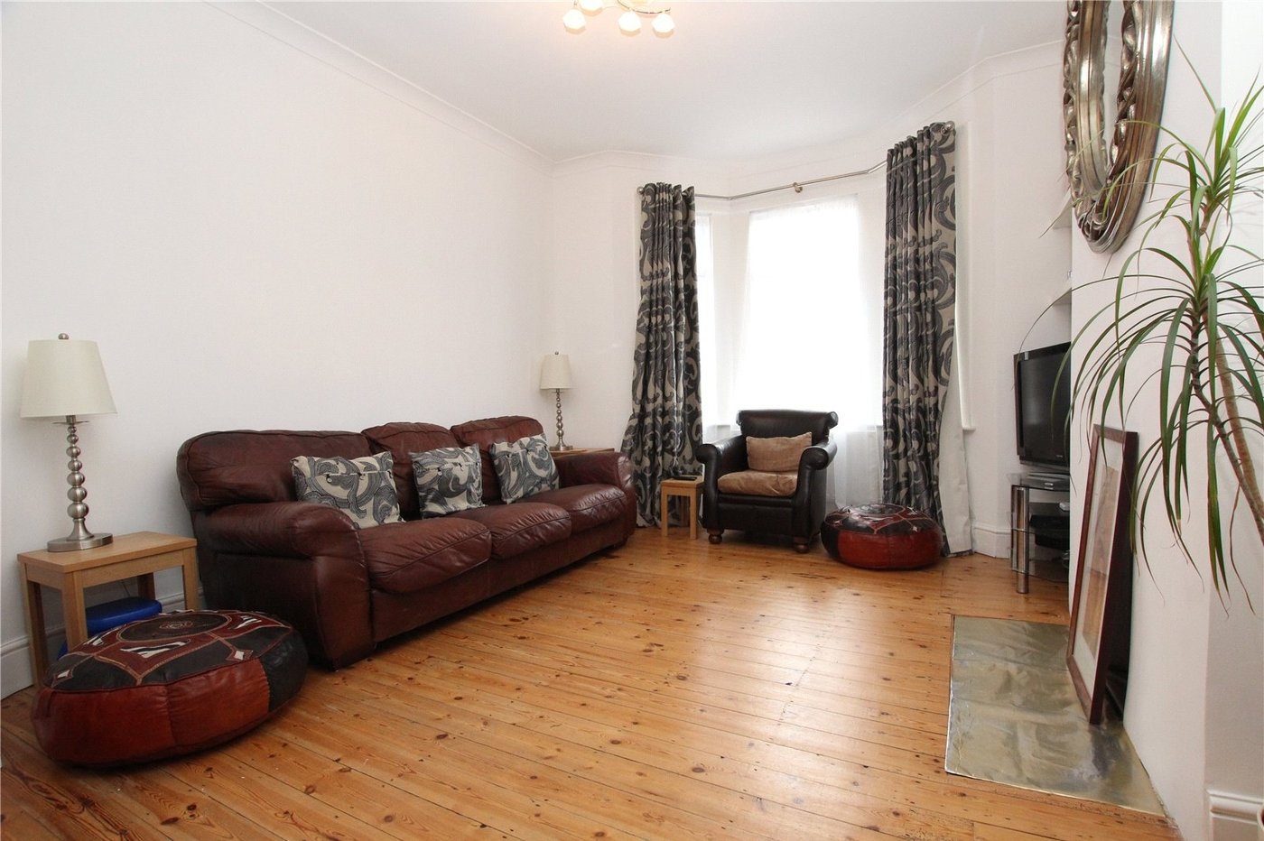 3 bedroom house for sale in Plumstead | Robinson Jackson