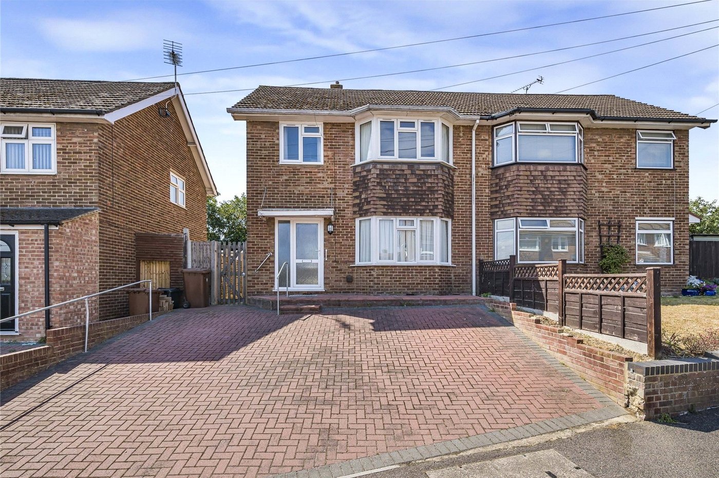 3 bedroom house for sale in Wainscott | Robinson Michael & Jackson