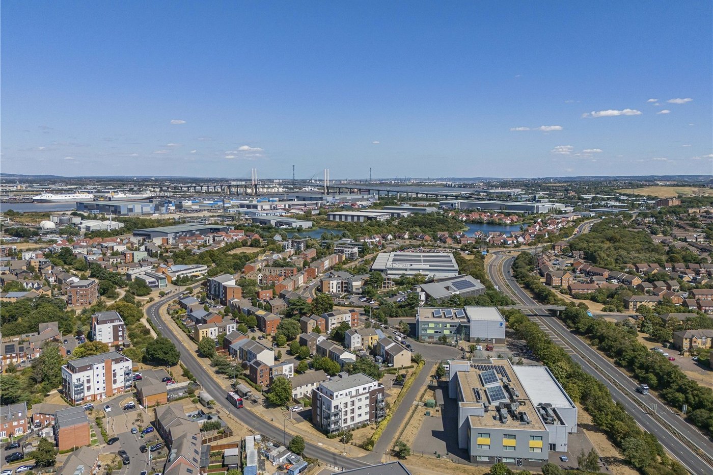 2 bedroom property for sale in Dartford | Robinson Jackson