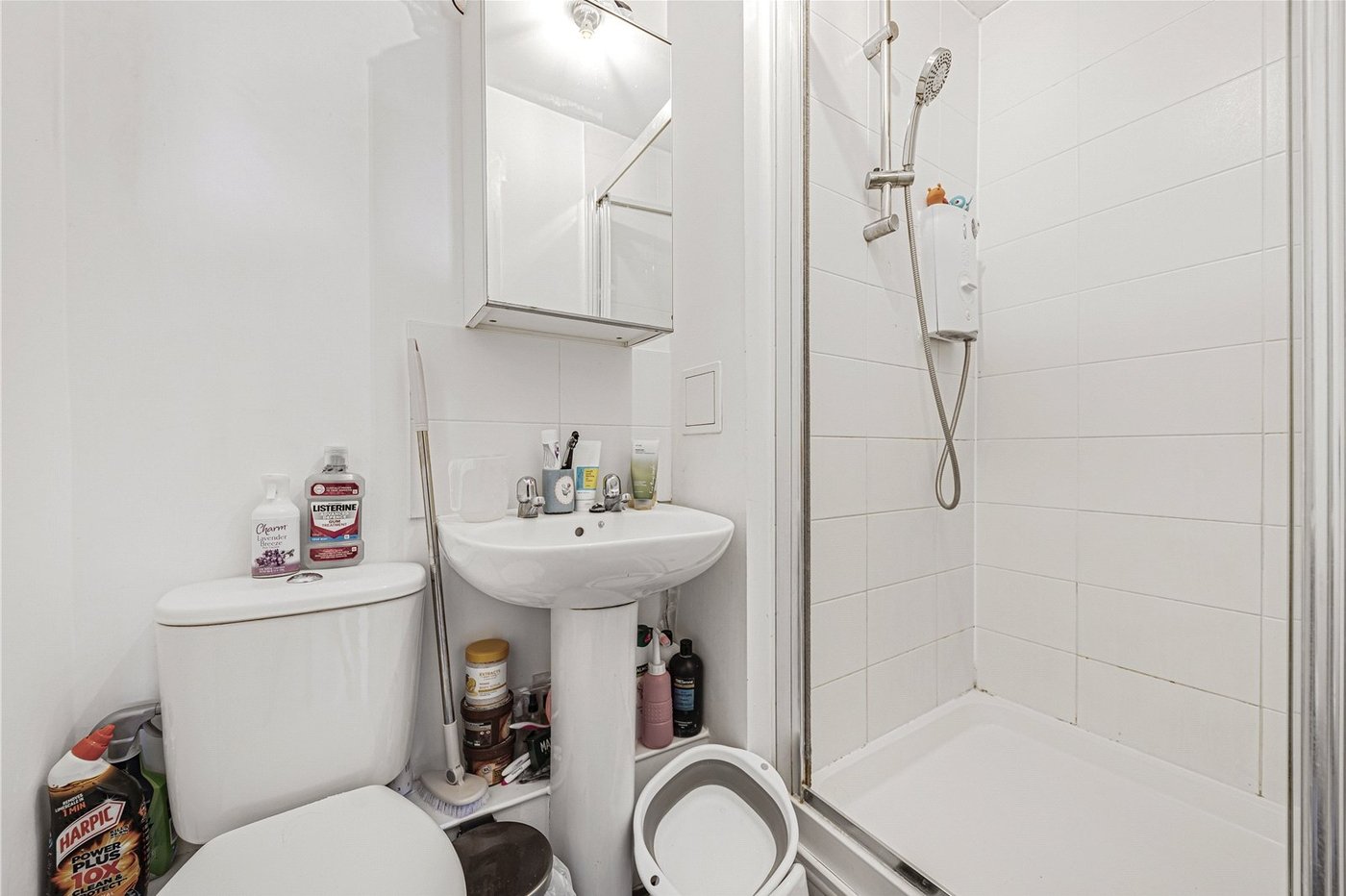 2 bedroom property for sale in Dartford | Robinson Jackson