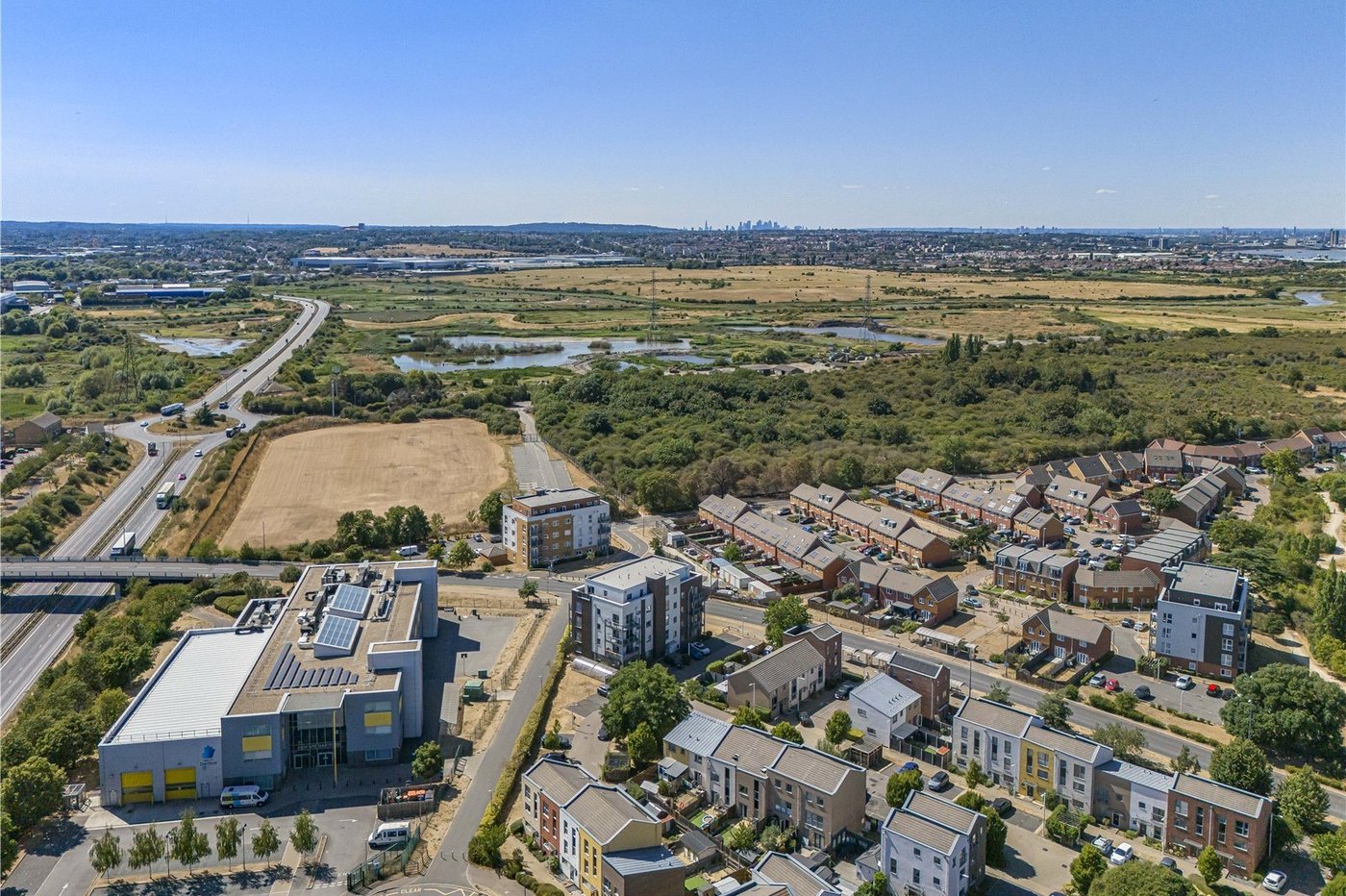 2 bedroom property for sale in Dartford | Robinson Jackson