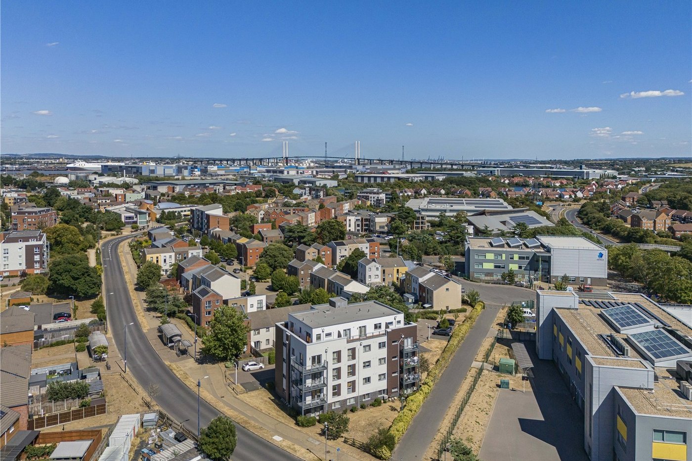 2 bedroom property for sale in Dartford | Robinson Jackson