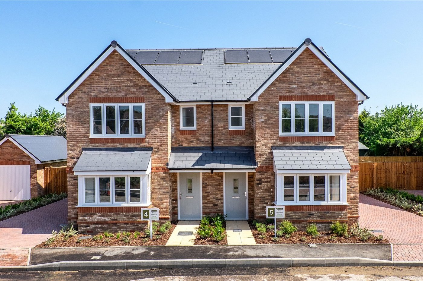 3 bedroom house for sale in Rainham | Robinson Michael & Jackson