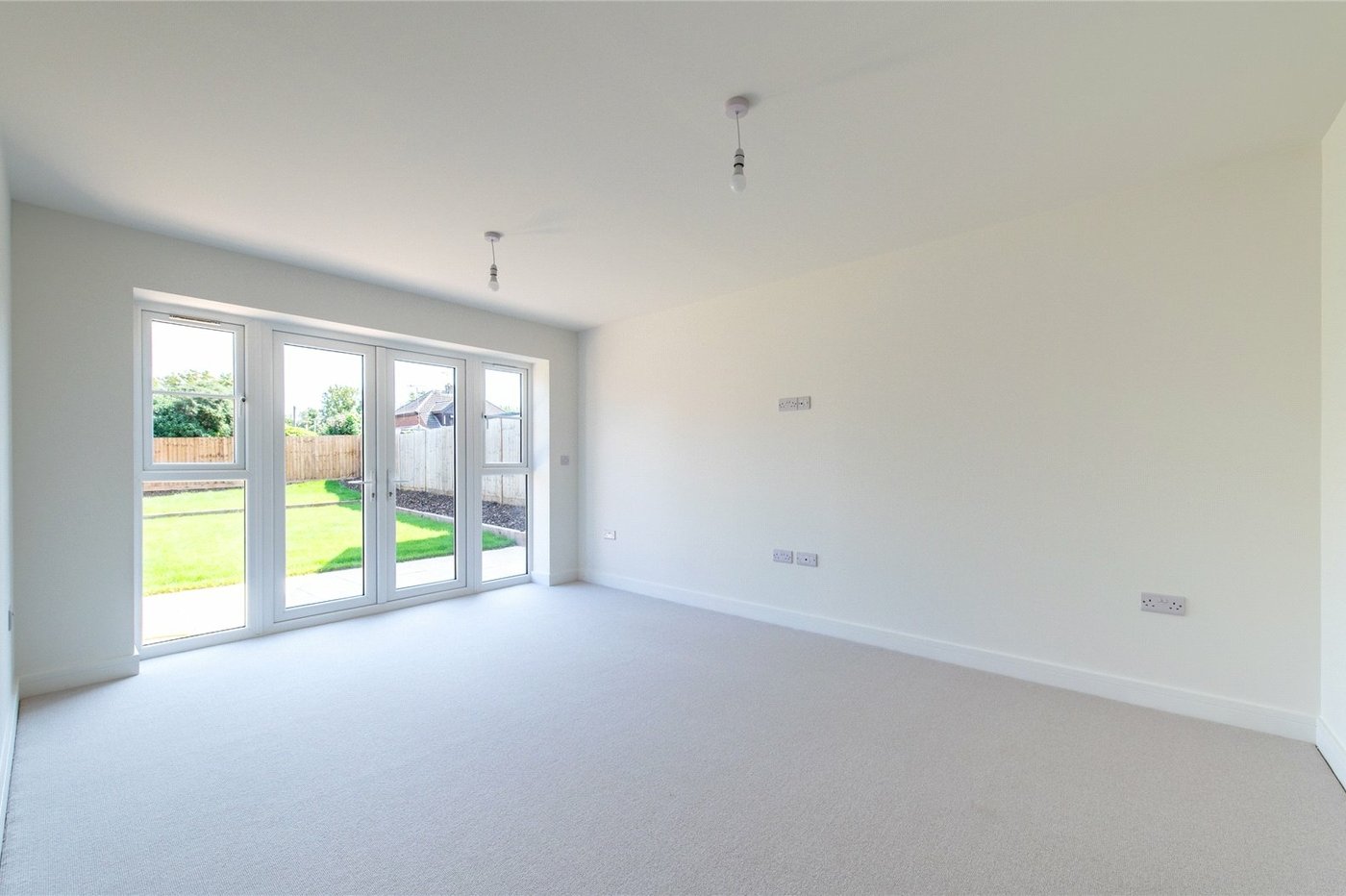 4 bedroom house for sale in Rainham | Robinson Michael & Jackson