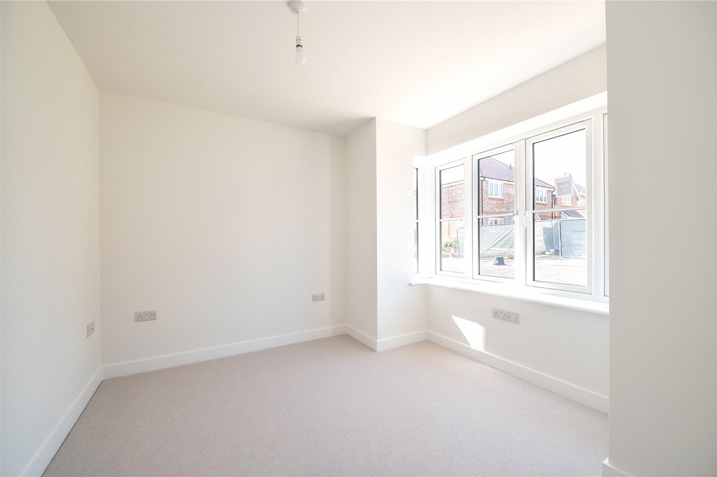 4 bedroom house for sale in Rainham | Robinson Michael & Jackson