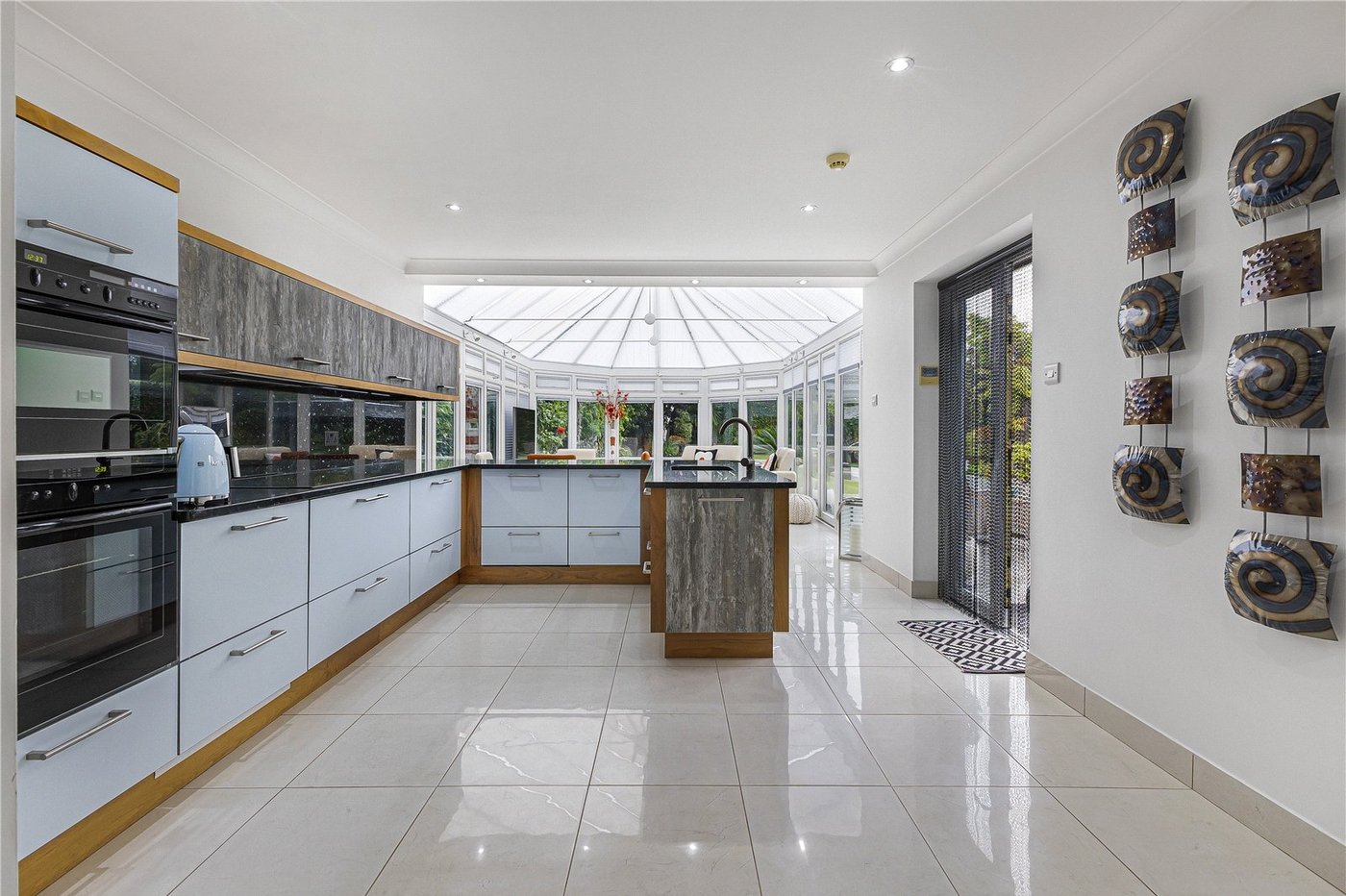 4 bedroom bungalow for sale in Rainham | Robinson Michael & Jackson