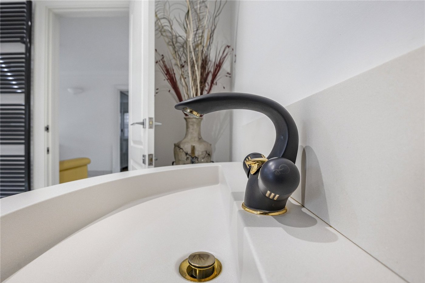 4 bedroom bungalow for sale in Rainham | Robinson Michael & Jackson