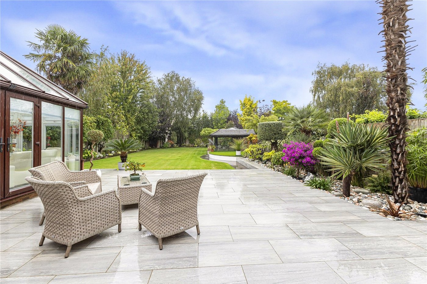 4 bedroom bungalow for sale in Rainham | Robinson Michael & Jackson