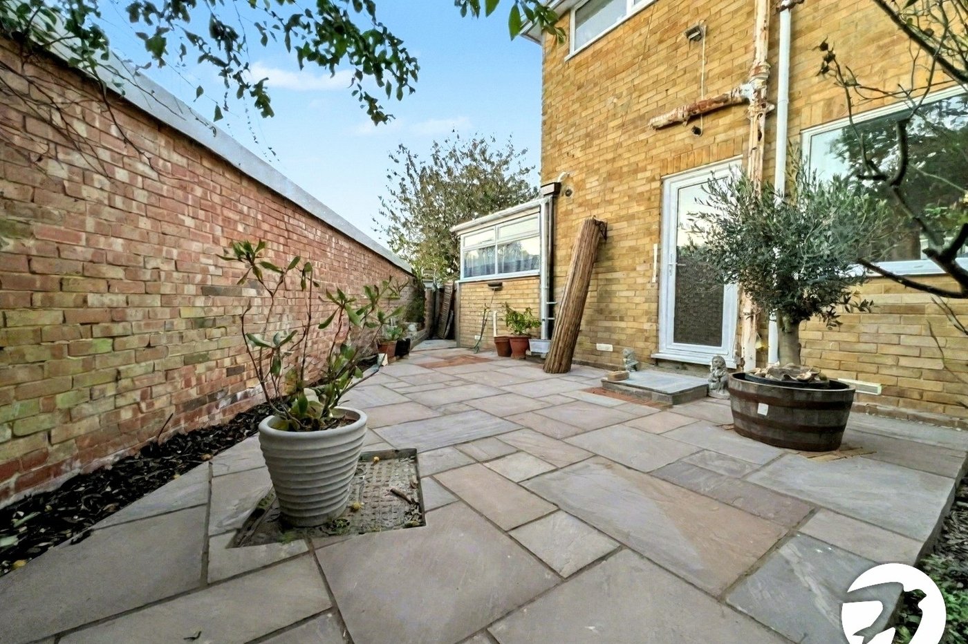 3 bedroom house for sale in Rochester | Robinson Michael & Jackson