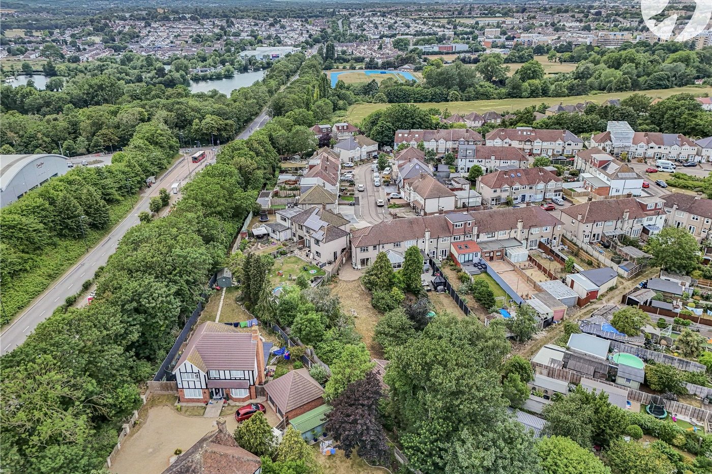 5 bedroom house for sale in Dartford | Robinson Jackson