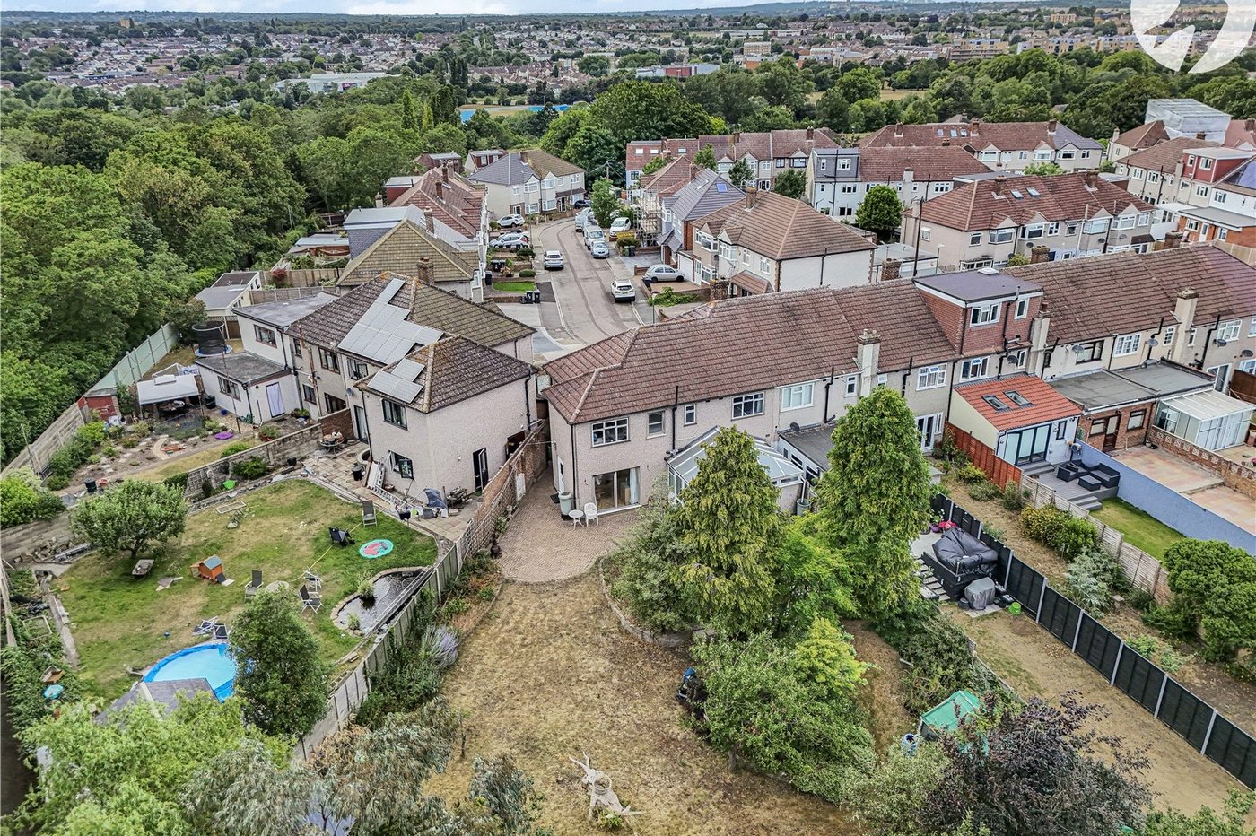 5 bedroom house for sale in Dartford | Robinson Jackson