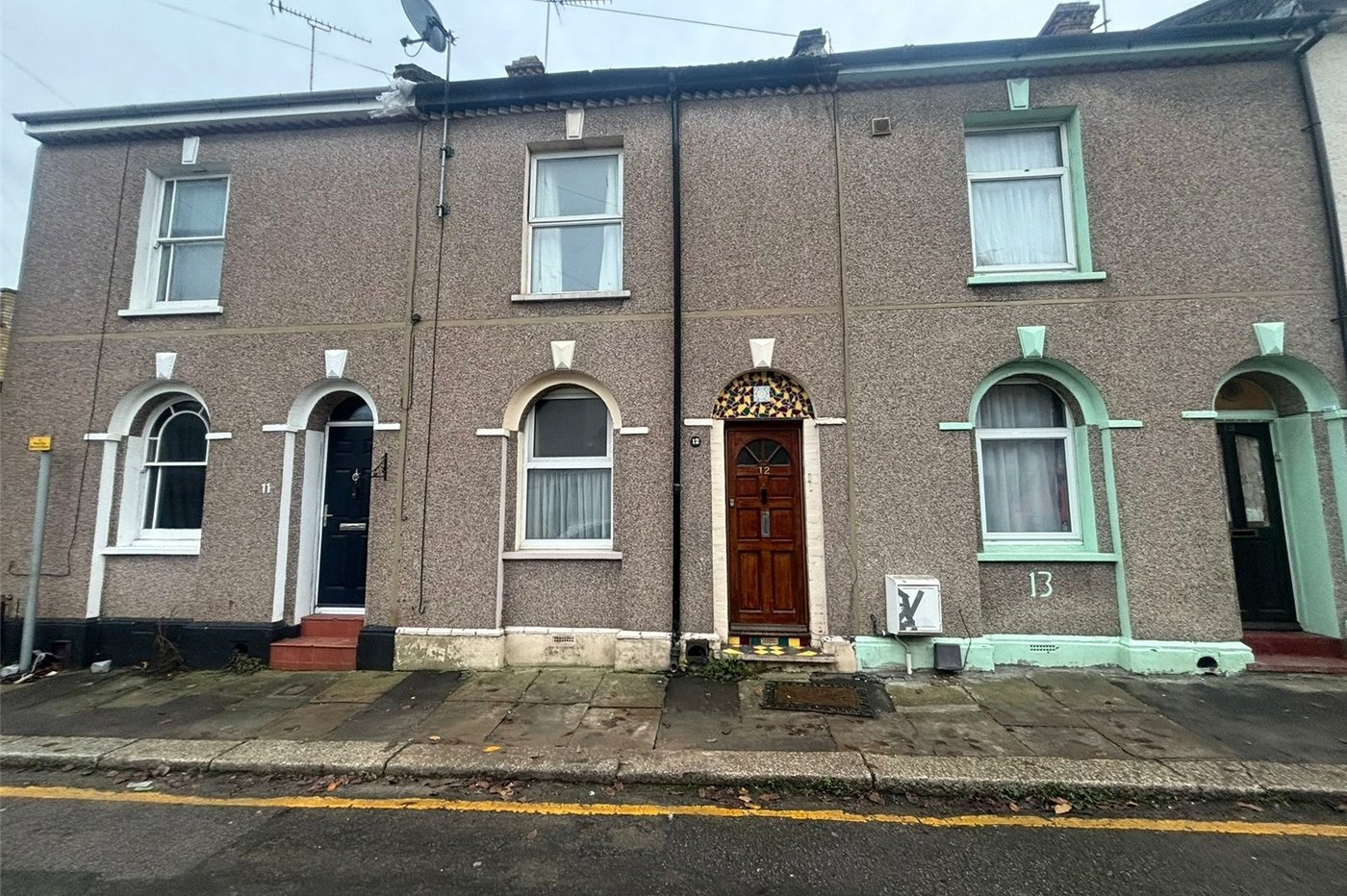 2 bedroom house for sale in Gravesend | Robinson Michael & Jackson