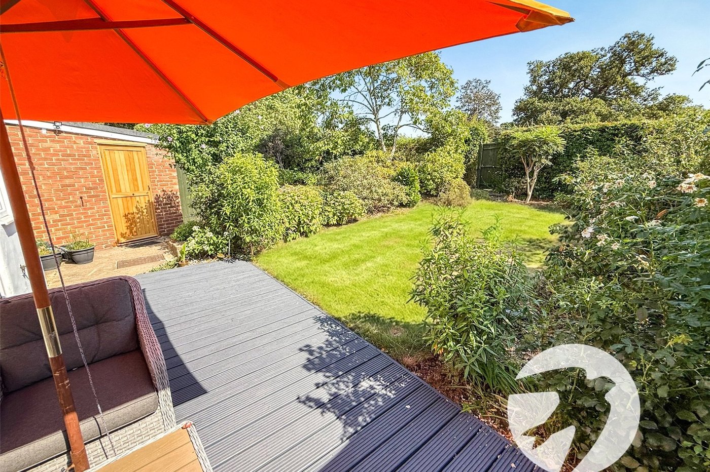 3 bedroom house for sale in London | Robinson Jackson