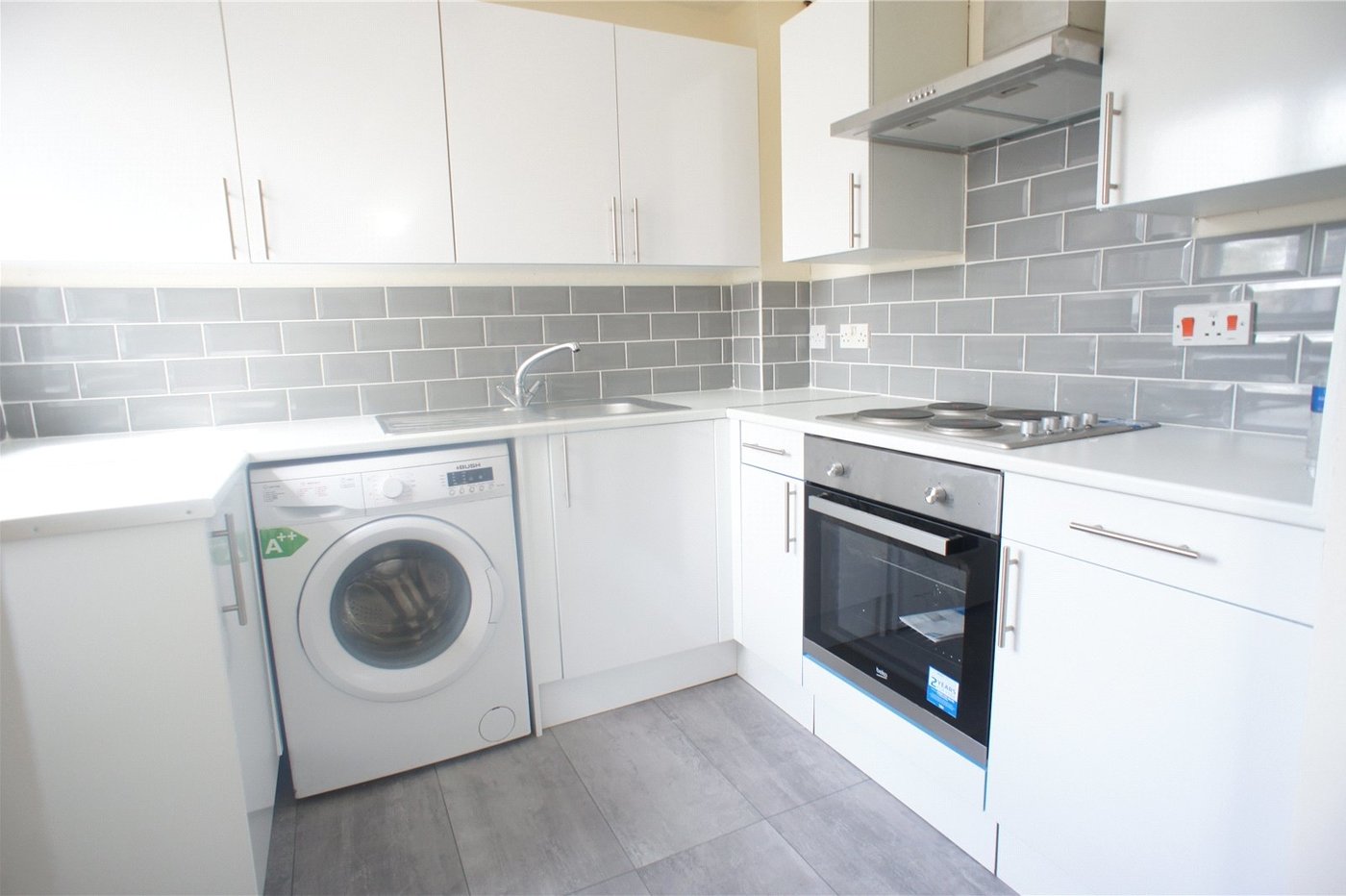 2 bedroom property for sale in Thamesmead | Robinson Jackson