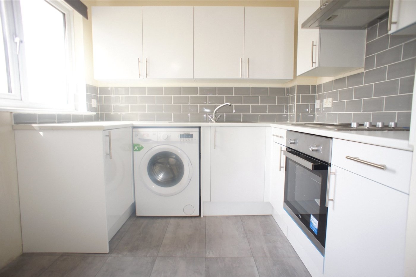 2 bedroom property for sale in Thamesmead | Robinson Jackson