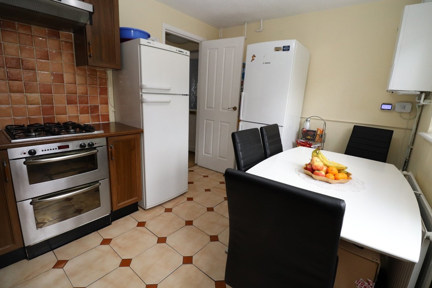 2 bedroom house for sale in Thamesmead | Robinson Jackson