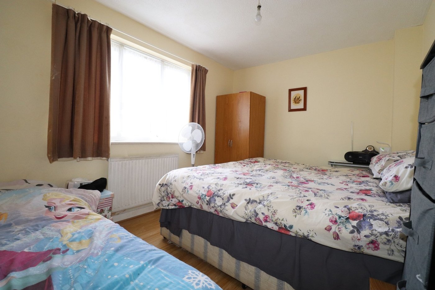 2 bedroom house for sale in Thamesmead | Robinson Jackson